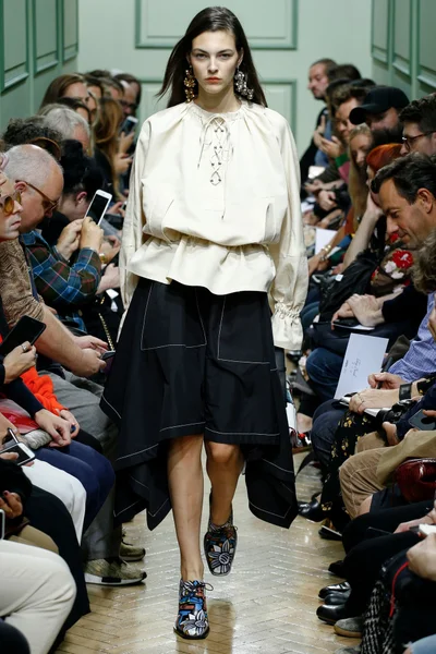 Look 36